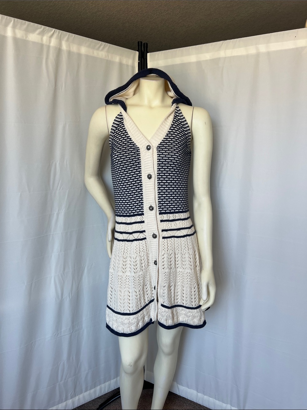 Anthropologie Lia Molly Hooded Button-Front Knit Dress in Navy and Cream